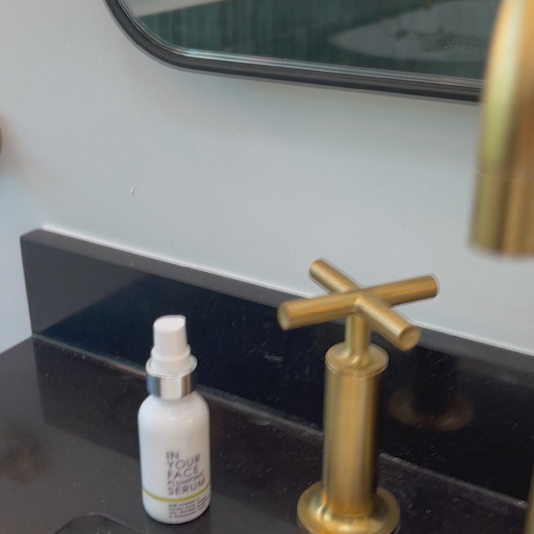 Vitamin C plumping serum application video